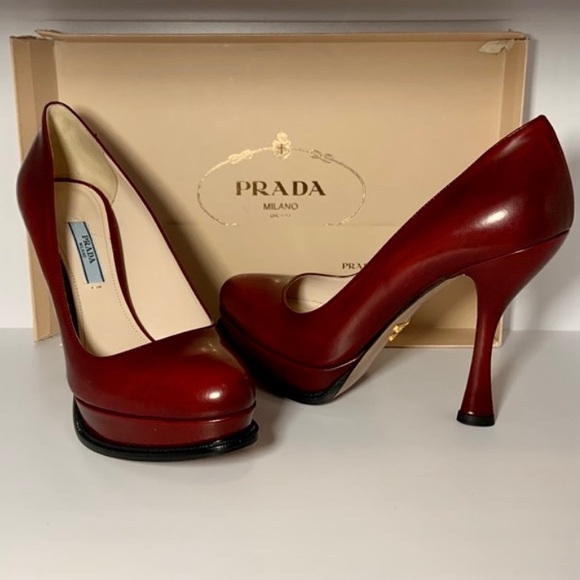 SOLD PRADA SPAZZOLATO FUME IN SCARLATTO - Picture 7 of 16